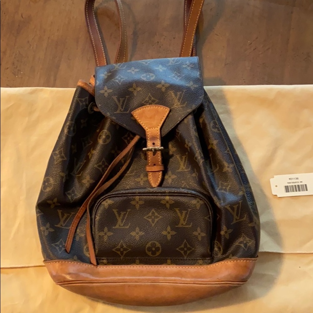LV Montsouris MM Monogram